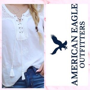 🌸SALE🌸American Eagle White Lace Up Shirt